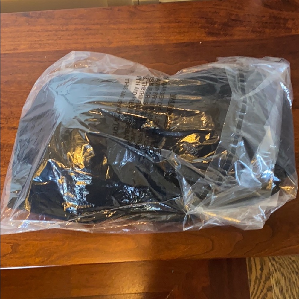 Soma embraceable 42DD black bra. NWT